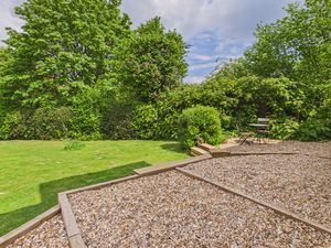 Seating area- click for photo gallery